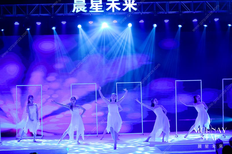 多人舞蹈时空之门